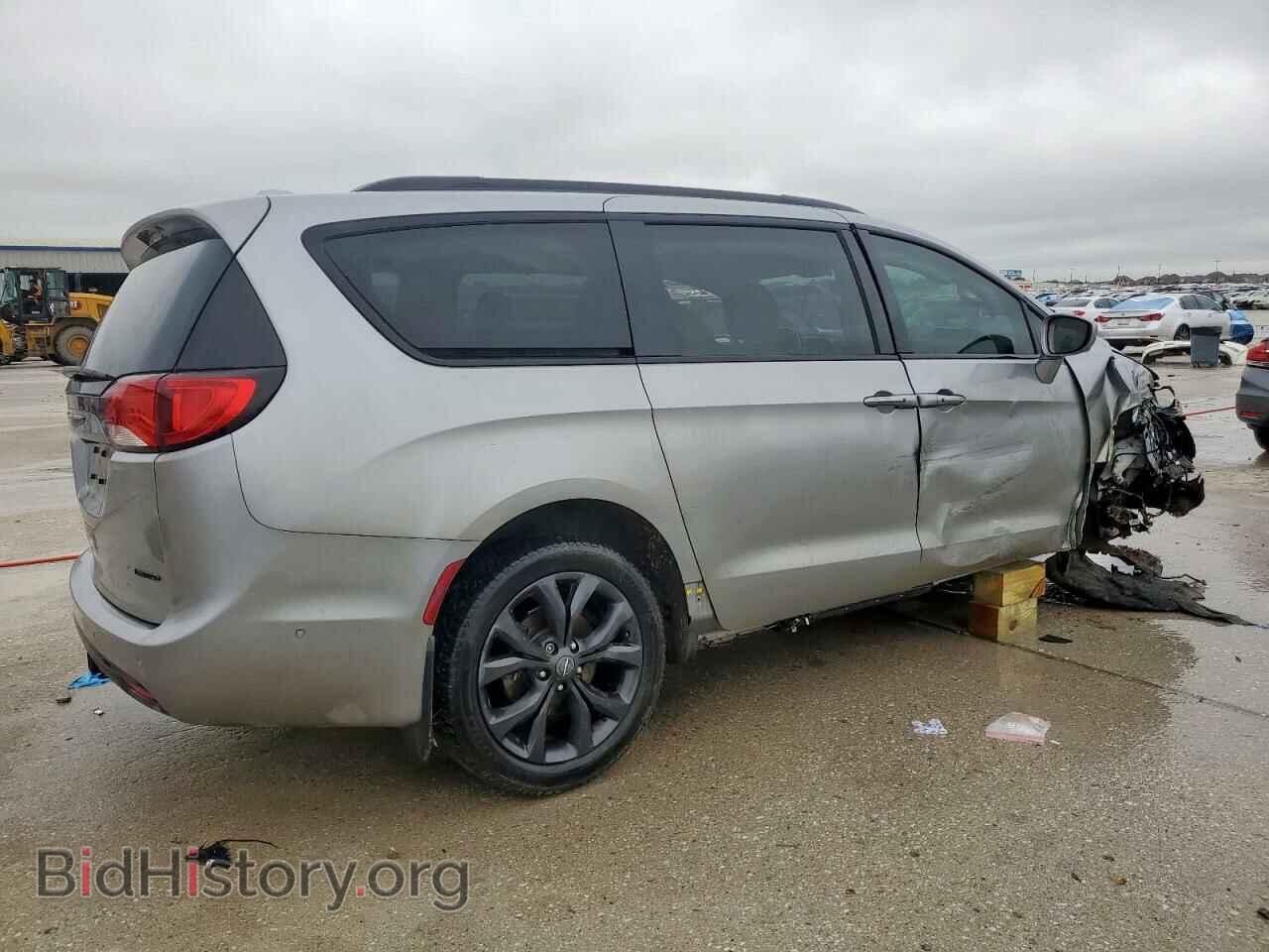 2019 CHRYSLER PACIFICA - VIN: 2C4RC1GG7KR541692 - Photo 3
