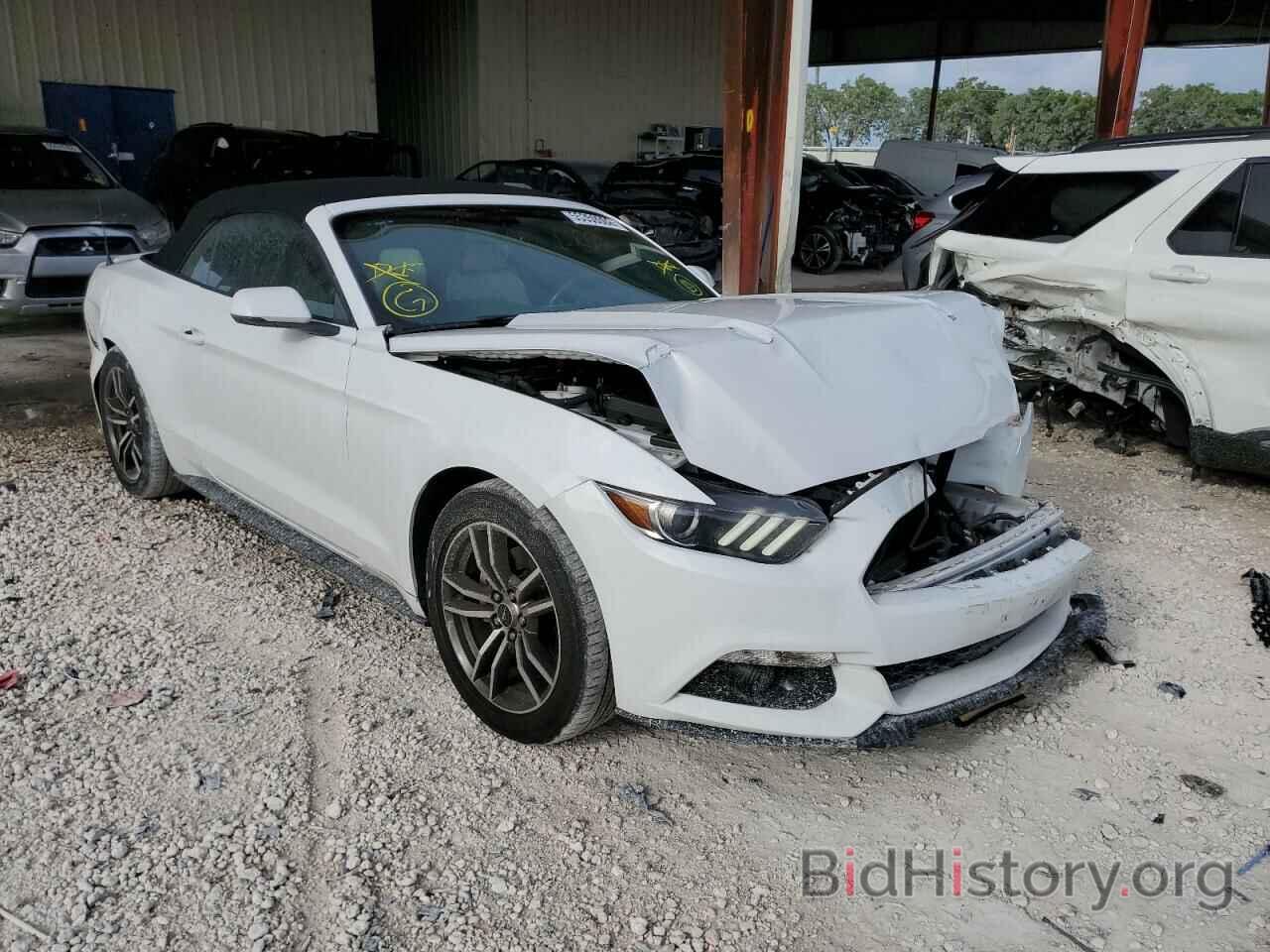 Photo 1FATP8UH7H5252761 - FORD MUSTANG 2017