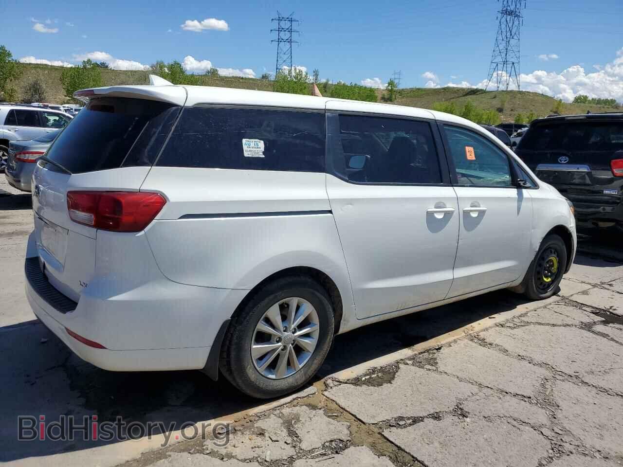 2017 KIA All Models - VIN: KNDMB5C18H6301461 - Фото 3