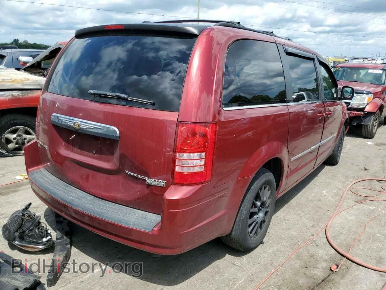 2010 CHRYSLER MINIVAN - VIN: 2A4RR8DX2AR368345 - Photo 4