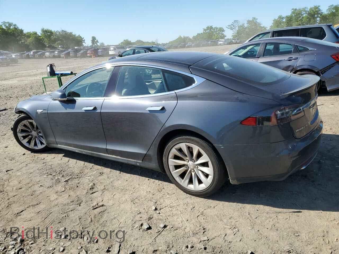 2015 TESLA MODEL S - VIN: 5YJSA1E28FF107815 - Photo 2