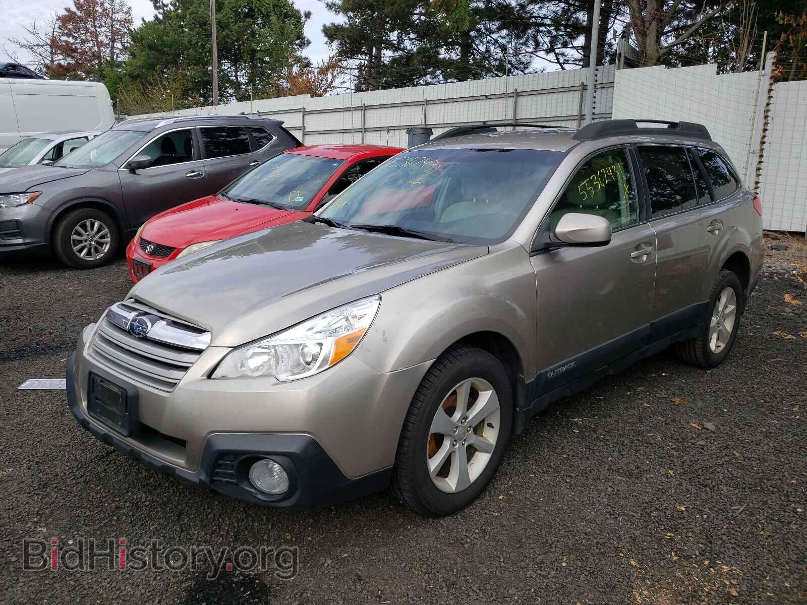 2014 SUBARU OUTBACK - VIN: 4S4BRBCC7E3310843 - Photo 2