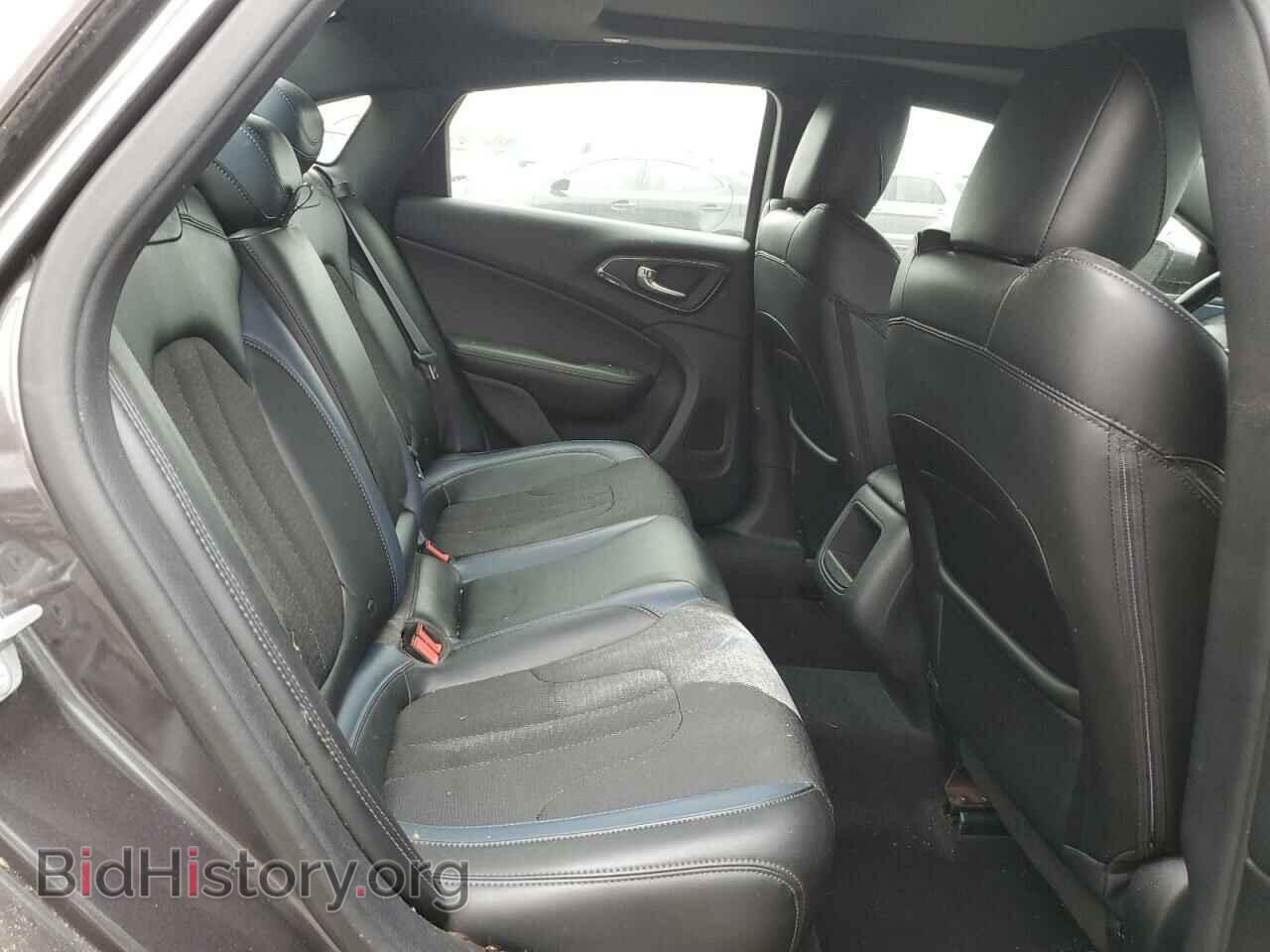 2015 CHRYSLER 200 - VIN: 1C3CCCBG4FN528754 - Фото 10