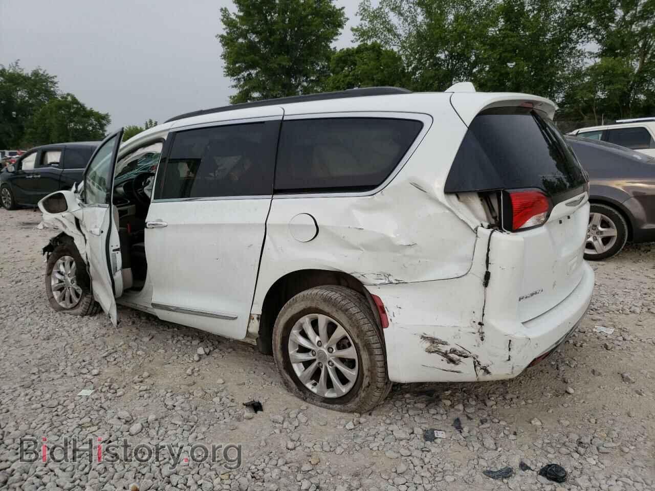 2017 CHRYSLER PACIFICA - VIN: 2C4RC1BG1HR795320 - Фото 2
