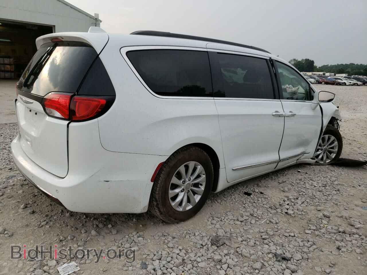 2017 CHRYSLER PACIFICA - VIN: 2C4RC1BG1HR795320 - Фото 3