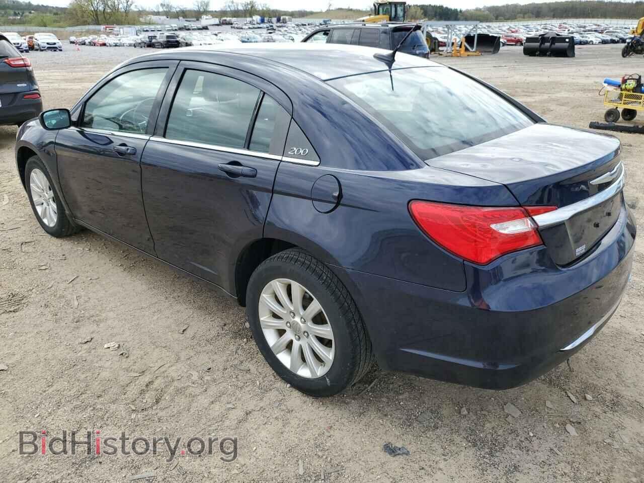 2013 CHRYSLER 200 - VIN: 1C3CCBBB6DN579054 - Фото 2