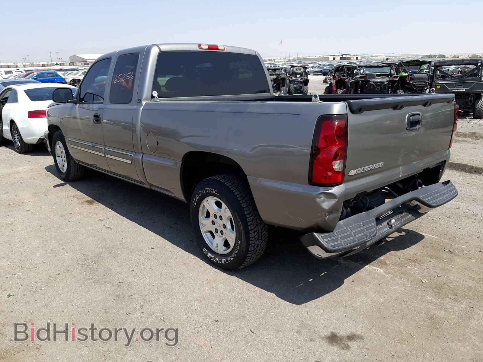 2006 CHEVROLET SILVERADO - VIN: 2GCEC19V561268881 - Photo 3