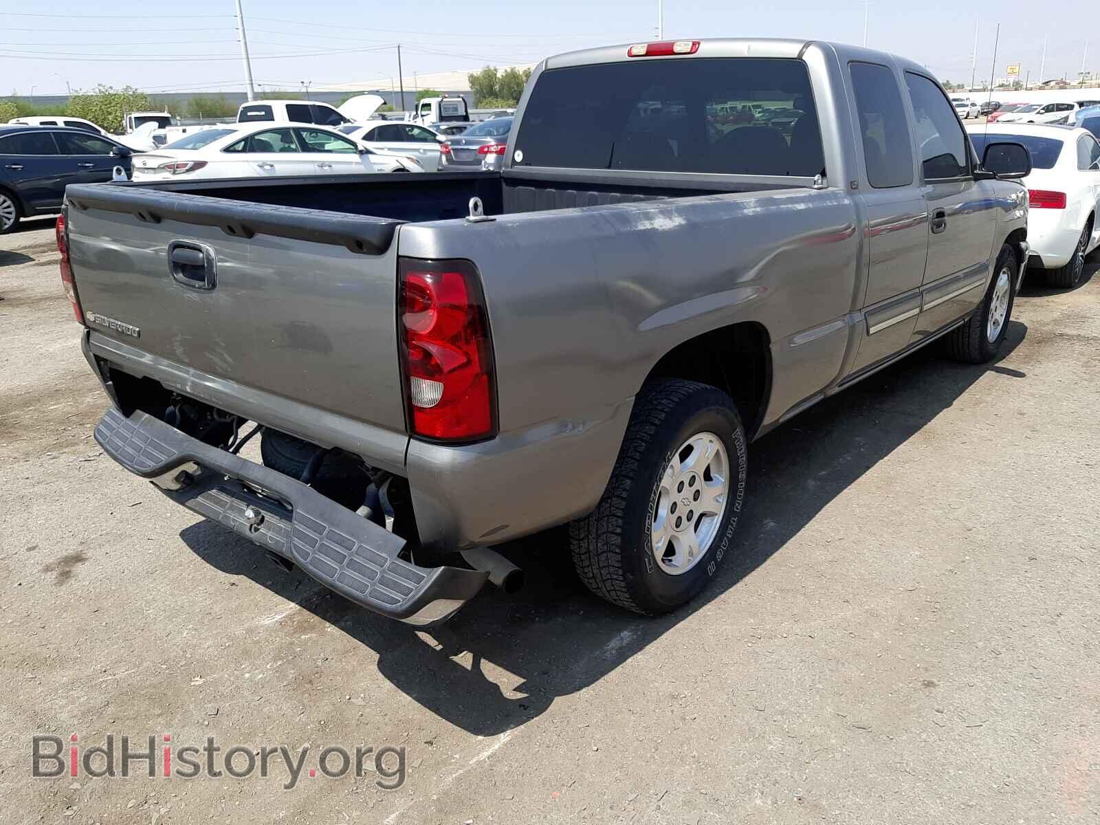 2006 CHEVROLET SILVERADO - VIN: 2GCEC19V561268881 - Photo 4