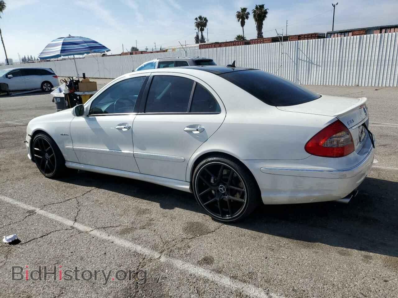 2007 MERCEDES-BENZ E-CLASS - VIN: WDBUF77X77B027723 - Фото 2