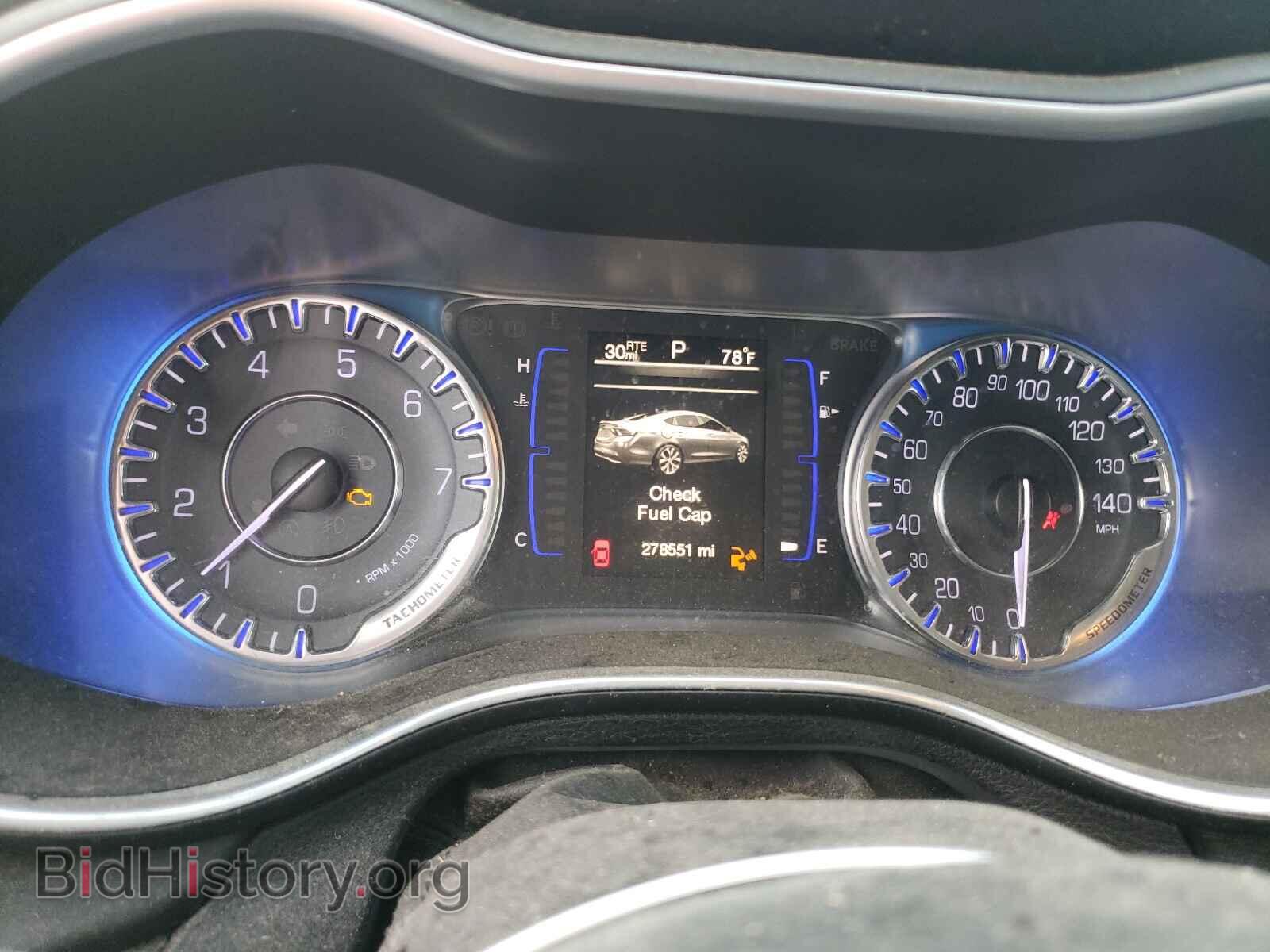 2015 CHRYSLER 200 - VIN: 1C3CCCAB1FN661106 - Photo 8