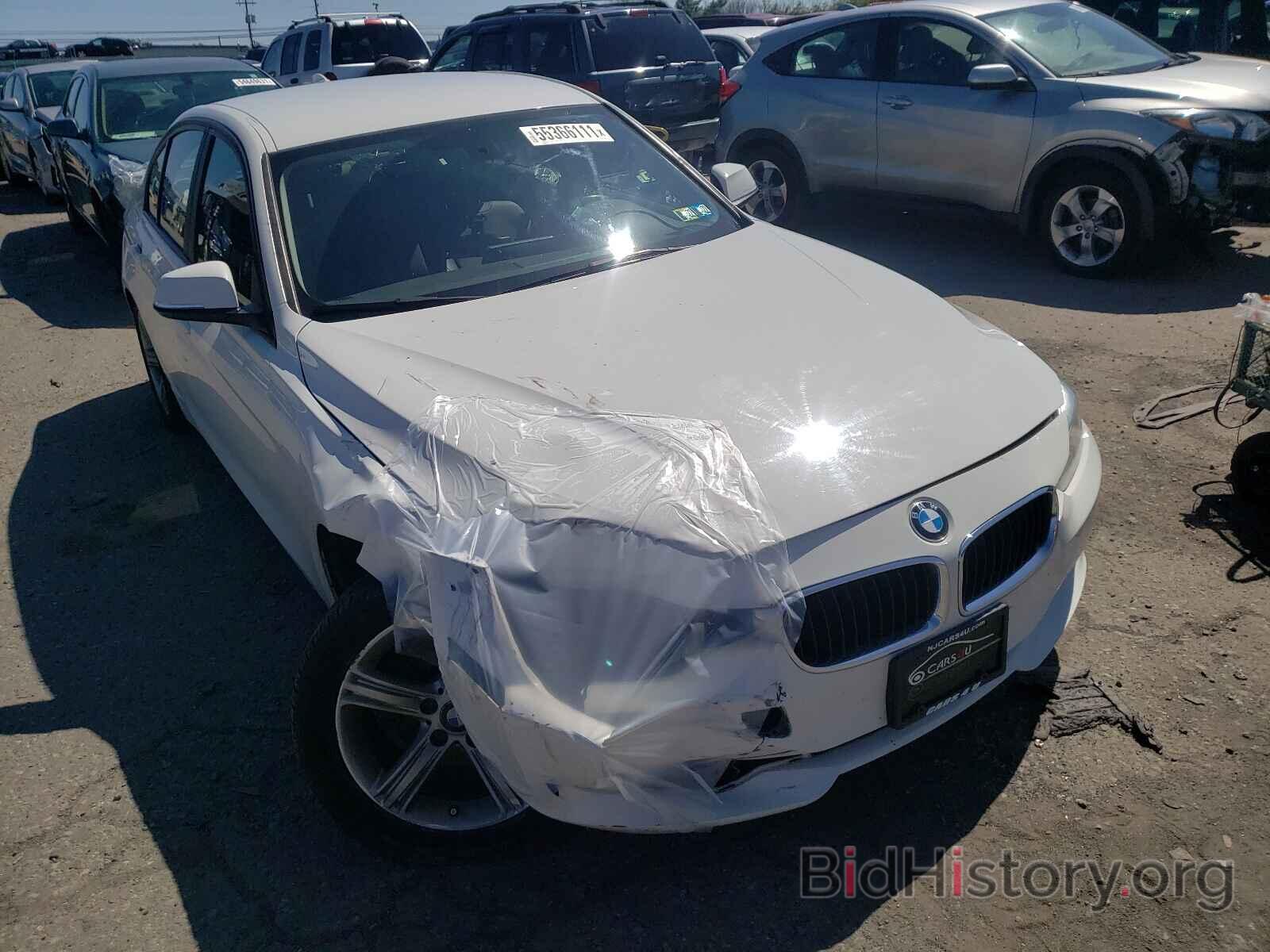 Photo WBA3A5C53DF602857 - BMW 3 SERIES 2013