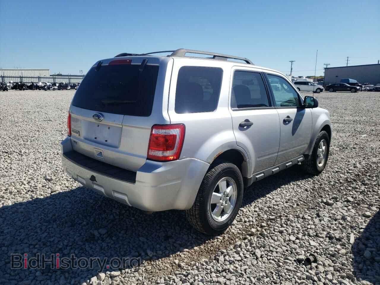 2011 FORD ESCAPE - VIN: 1FMCU9C73BKC24607 - Photo 4