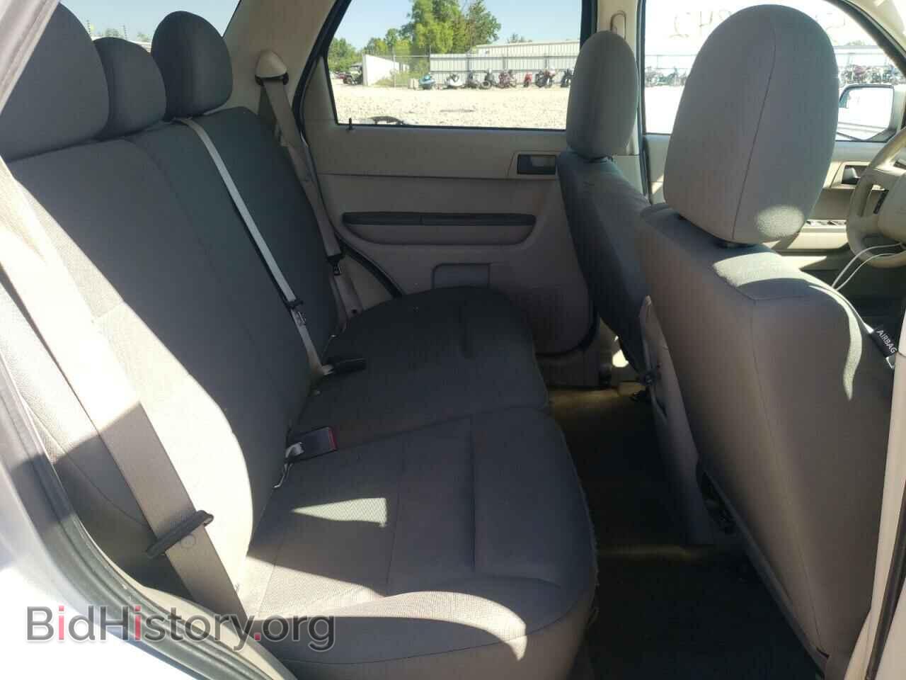 2011 FORD ESCAPE - VIN: 1FMCU9C73BKC24607 - Photo 6