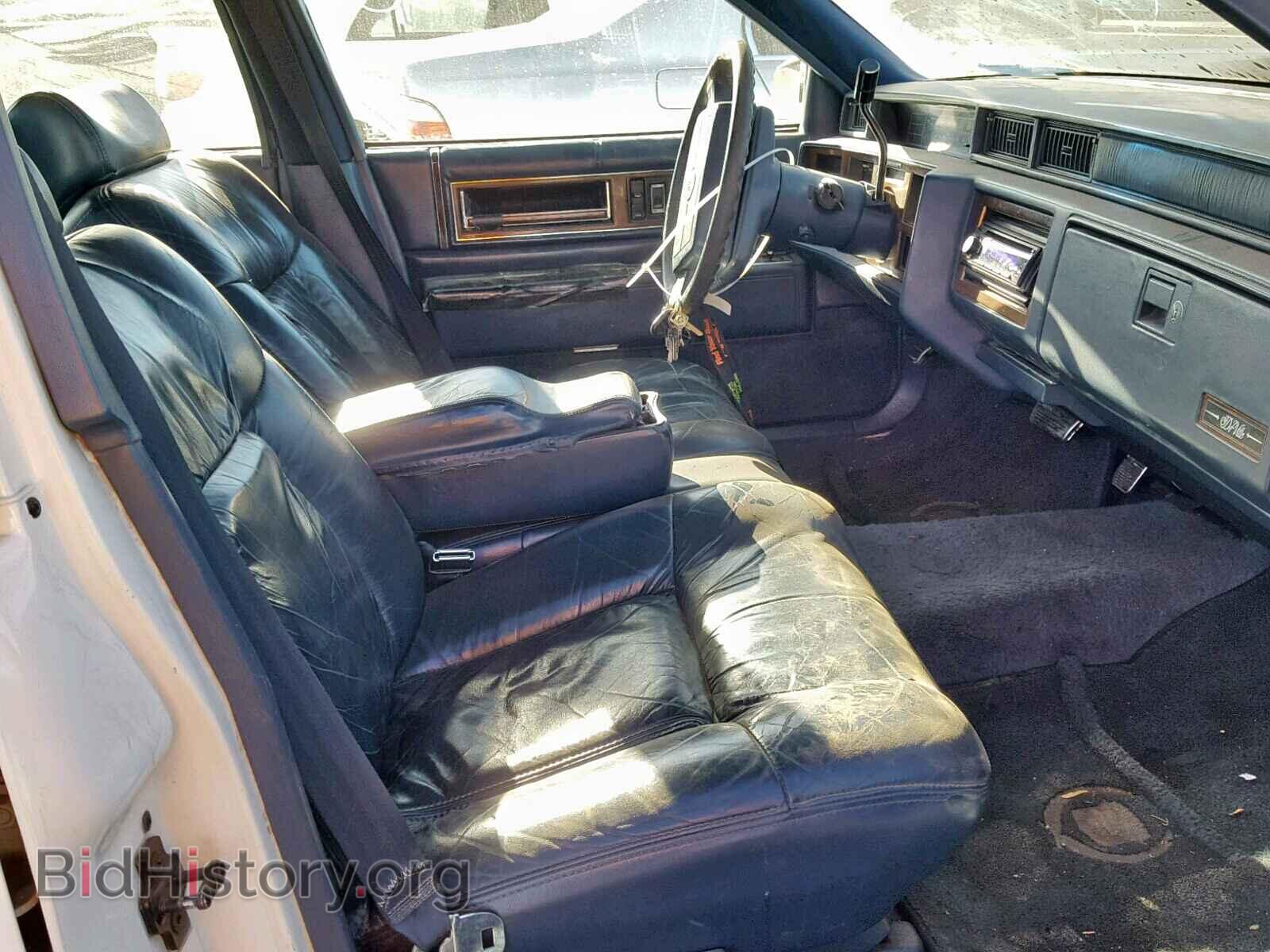 1992 CADILLAC DEVILLE - VIN: 1G6CD53B4N4278642 - Photo 5