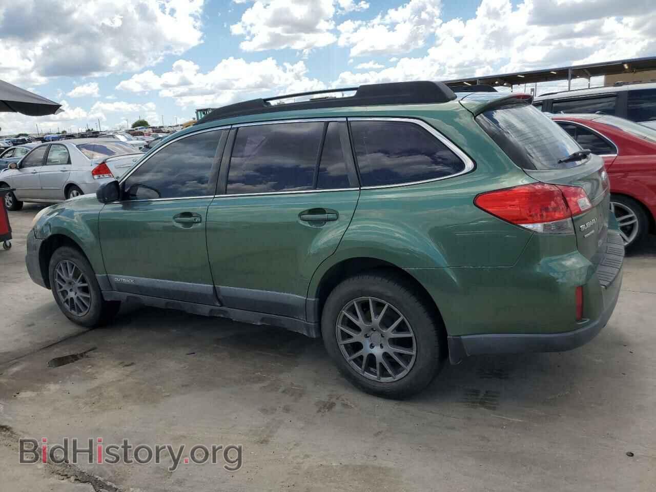 2014 SUBARU OUTBACK - VIN: 4S4BRCAC4E3215469 - Фото 2