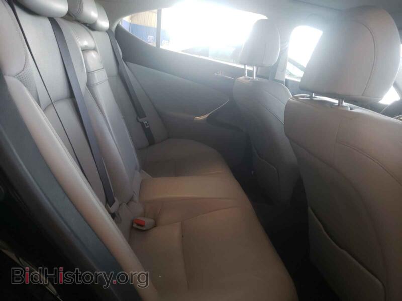 2007 Lexus IS (VIN JTHCK262072014263) — photo 6 of 10