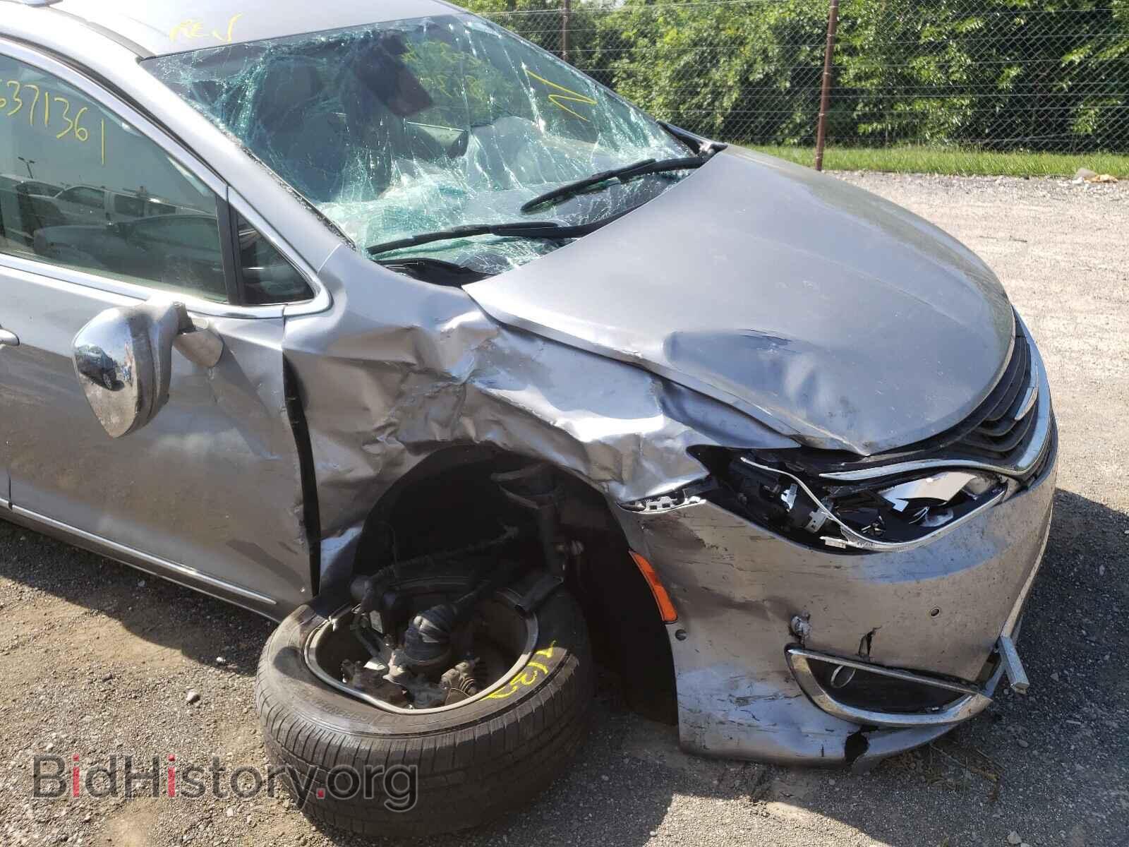 2018 CHRYSLER PACIFICA - VIN: 2C4RC1N76JR105174 - Photo 9