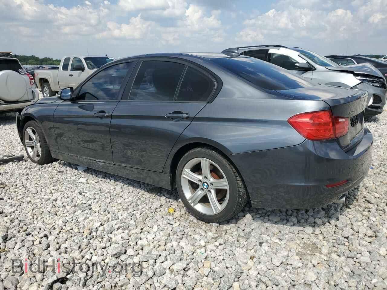 2014 BMW 3 SERIES - VIN: WBA3C3G55ENS72378 - Фото 2