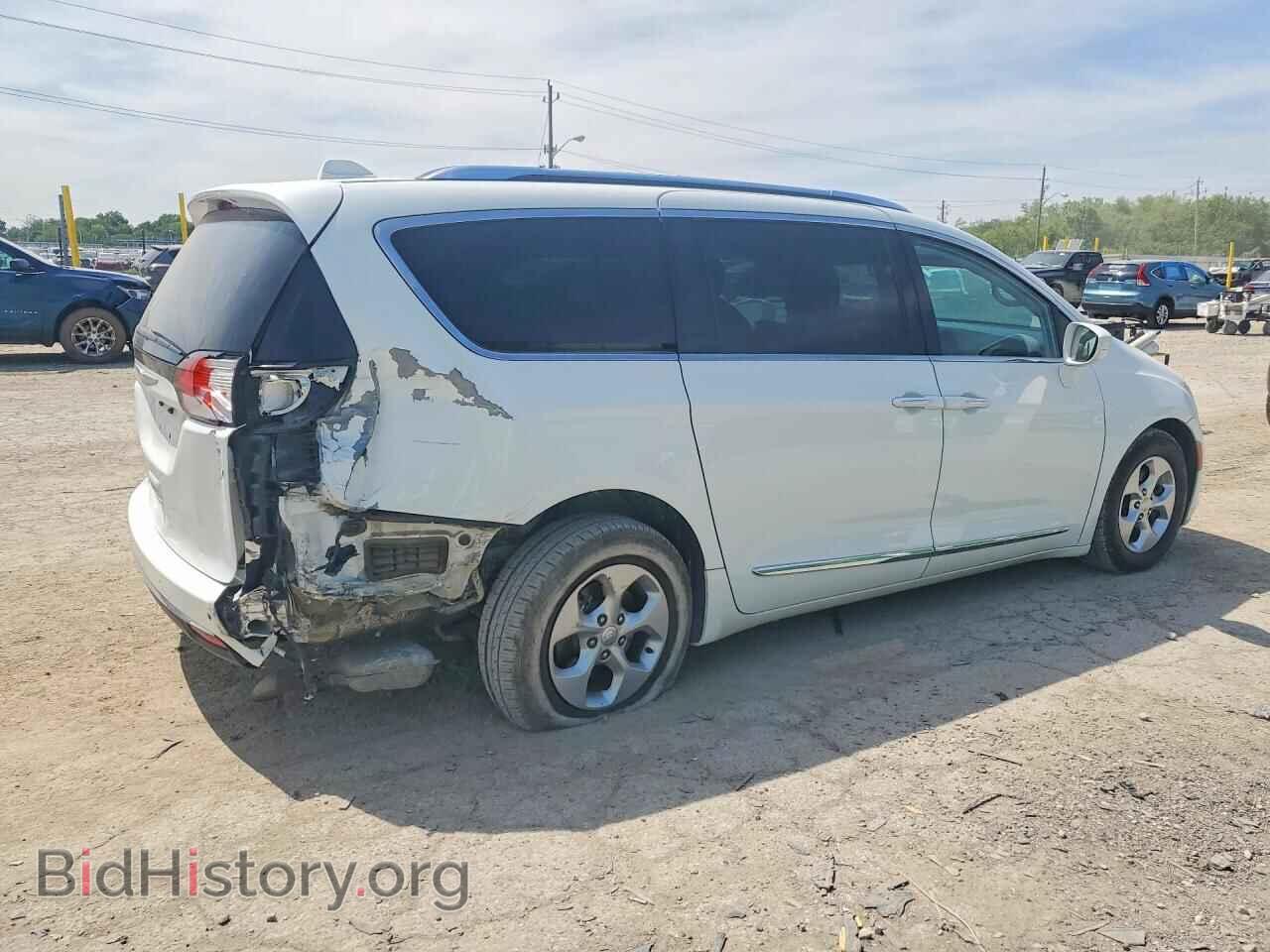 2017 CHRYSLER PACIFICA - VIN: 2C4RC1EG3HR578265 - Photo 3