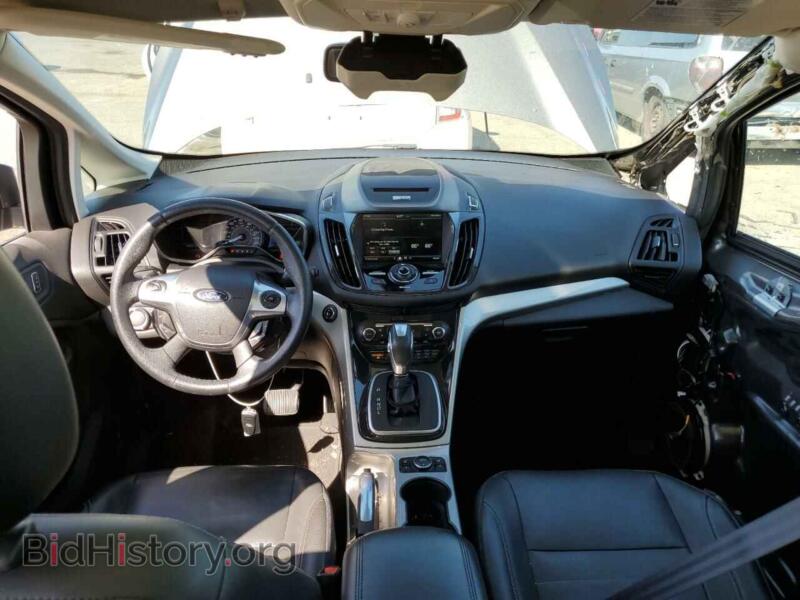 2014 Ford CMAX (VIN 1FADP5CUXEL510375) — photo 8 of 13