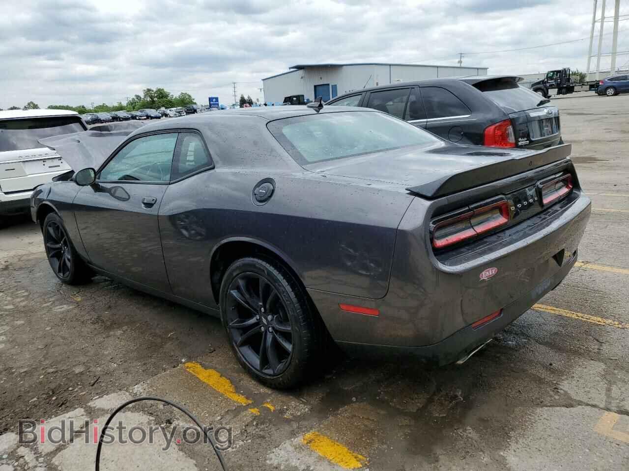 2018 DODGE CHALLENGER - VIN: 2C3CDZAG6JH322242 - Photo 2