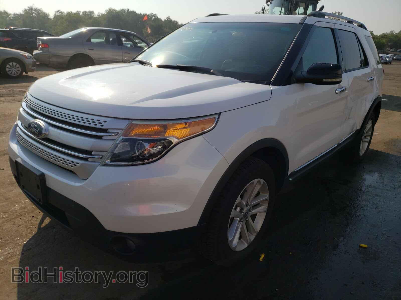 2011 FORD EXPLORER - VIN: 1FMHK8D82BGA02088 - Фото 2
