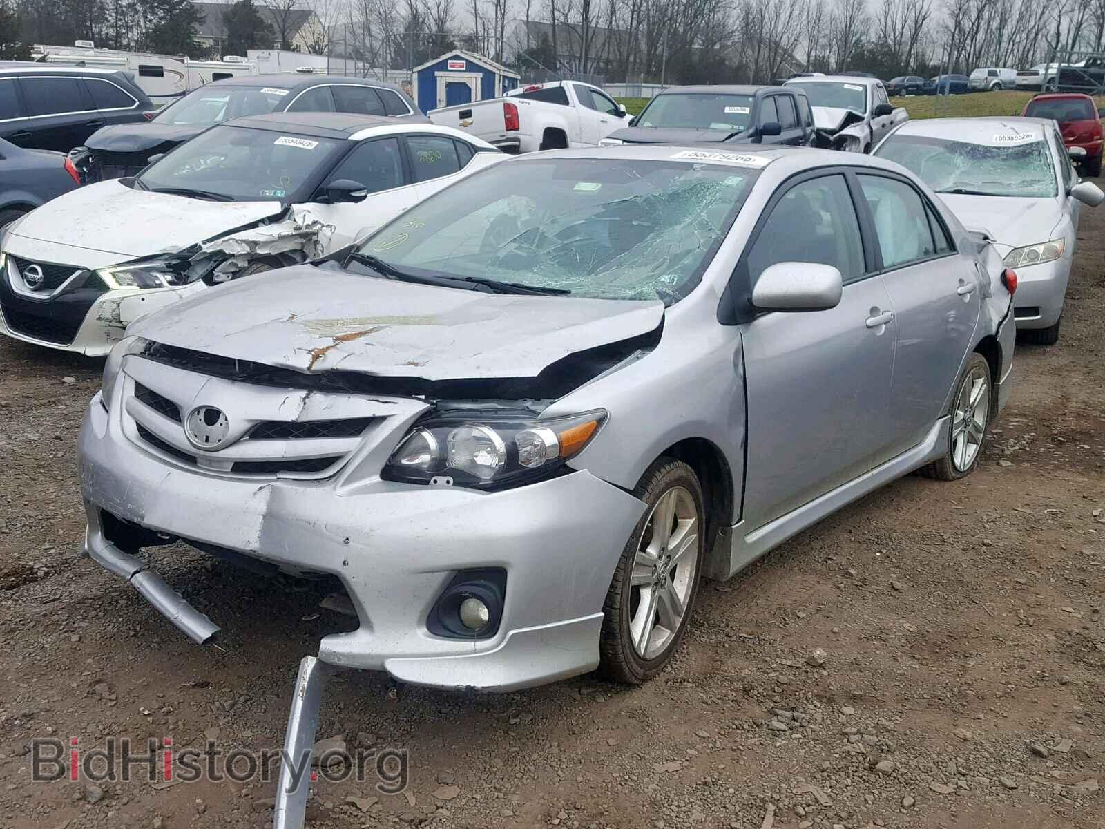 2013 TOYOTA COROLLA BA - VIN: 2T1BU4EE8DC034174 - Фото 2
