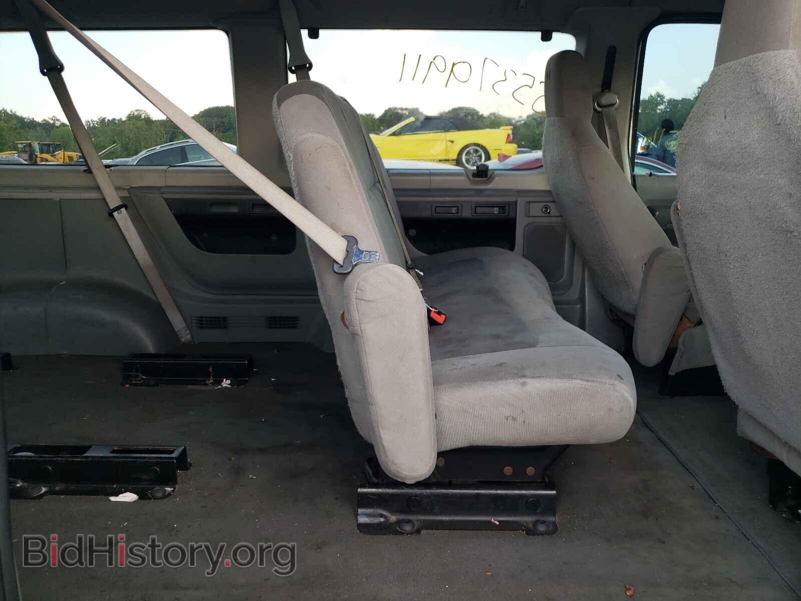 2010 FORD ECONOLINE - VIN: 1FBSS3BL3ADA56749 - Фото 6