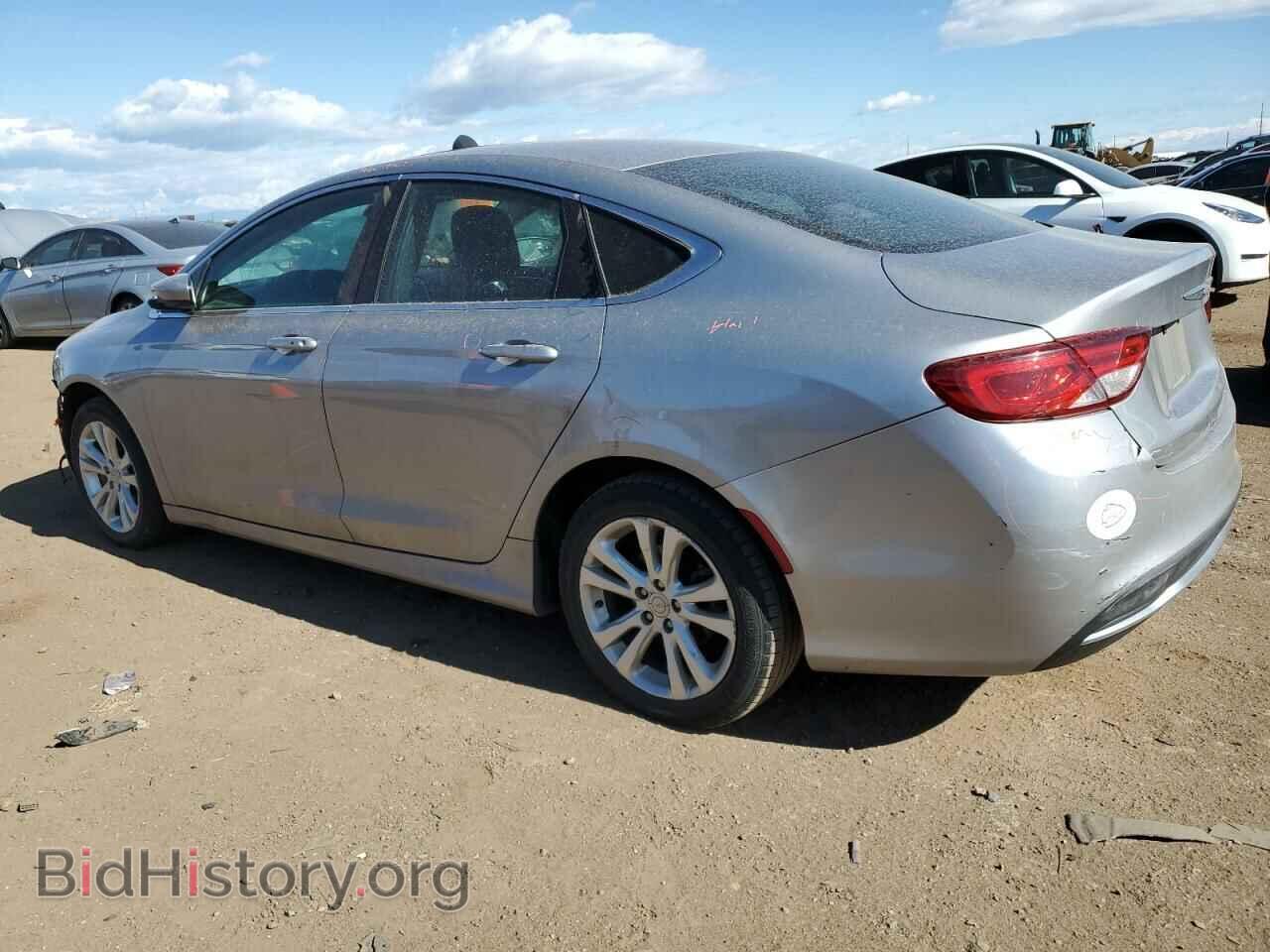 2015 CHRYSLER 200 - VIN: 1C3CCCAB9FN657322 - Photo 2