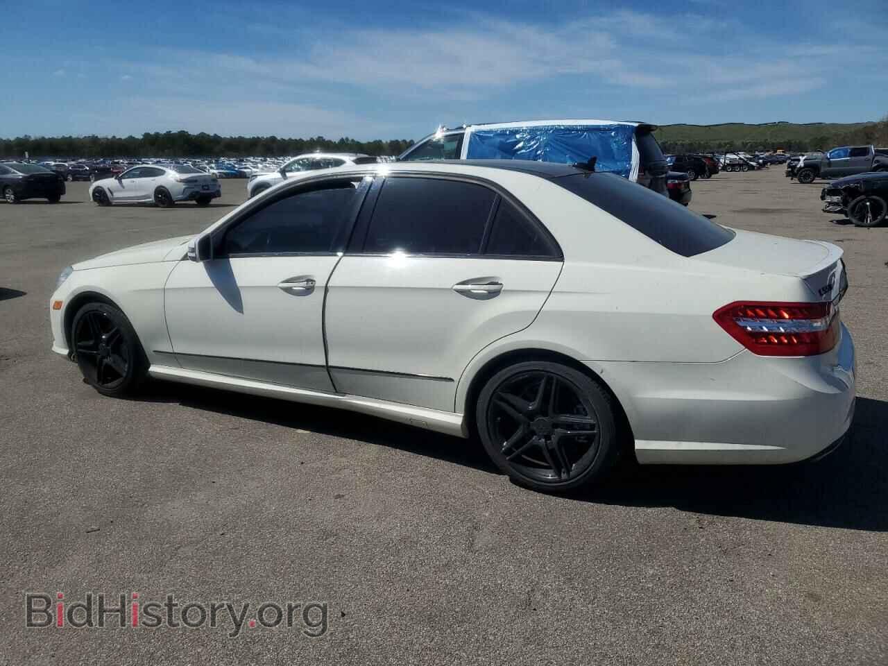 2011 MERCEDES-BENZ E-CLASS - VIN: WDDHF9AB2BA460673 - Фото 2