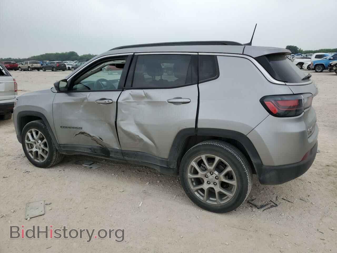 2022 JEEP COMPASS - VIN: 3C4NJDFB5NT113410 - Фото 2
