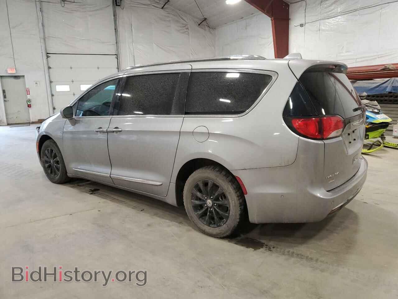 2019 CHRYSLER PACIFICA - VIN: 2C4RC1BG0KR714735 - Фото 2