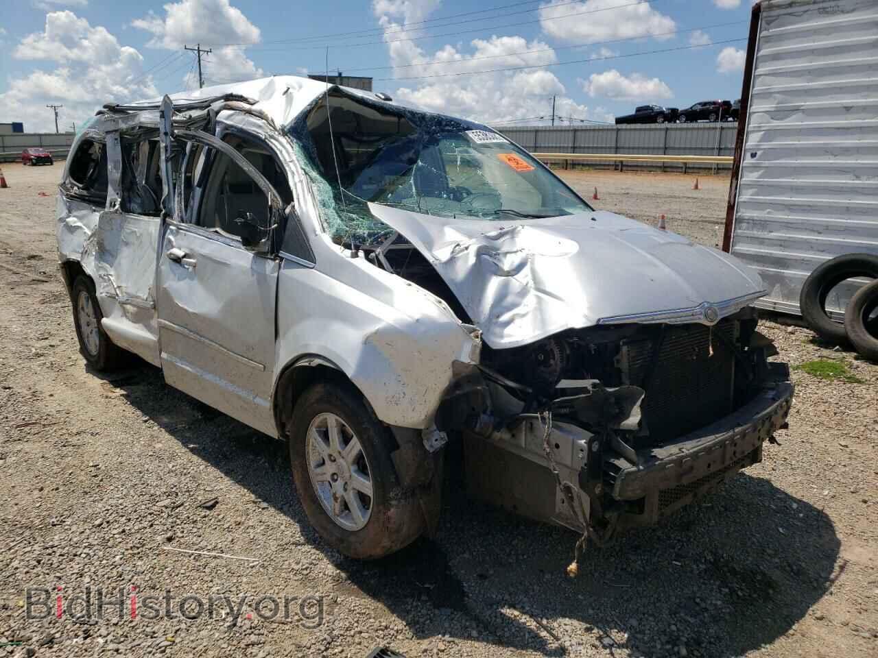 Photo 2A4RR5D11AR104334 - CHRYSLER MINIVAN 2010