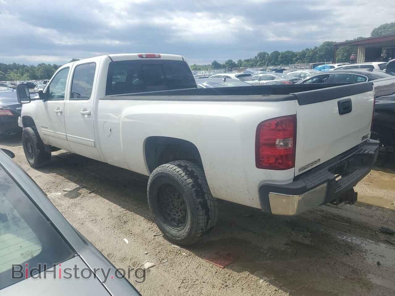 2011 GMC SIERRA - VIN: 1GD424CL6BF189189 - Фото 2