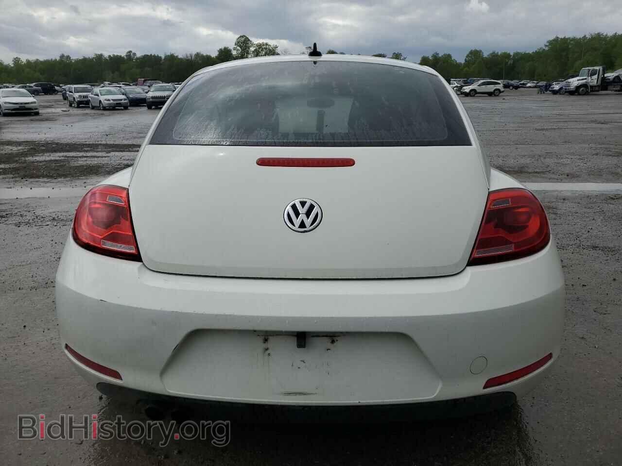 2014 VOLKSWAGEN BEETLE - VIN: 3VWJP7AT9EM602575 - Photo 6