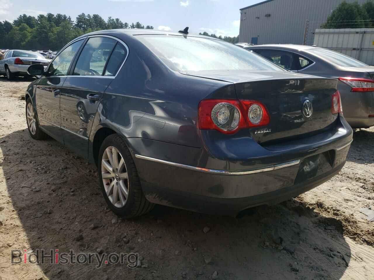 2010 VOLKSWAGEN PASSAT - VIN: WVWJM7ANXAE138564 - Photo 3