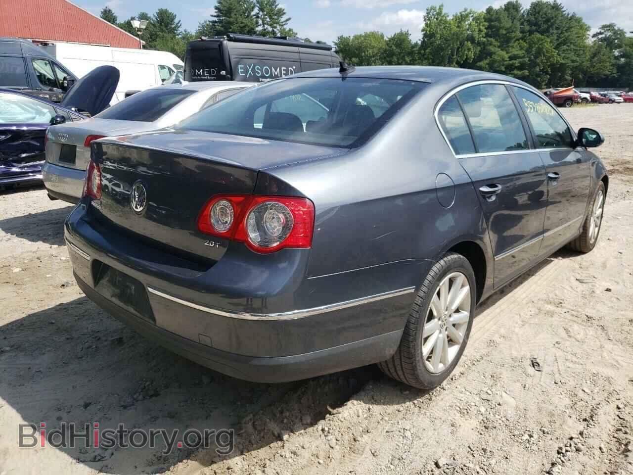 2010 VOLKSWAGEN PASSAT - VIN: WVWJM7ANXAE138564 - Photo 4