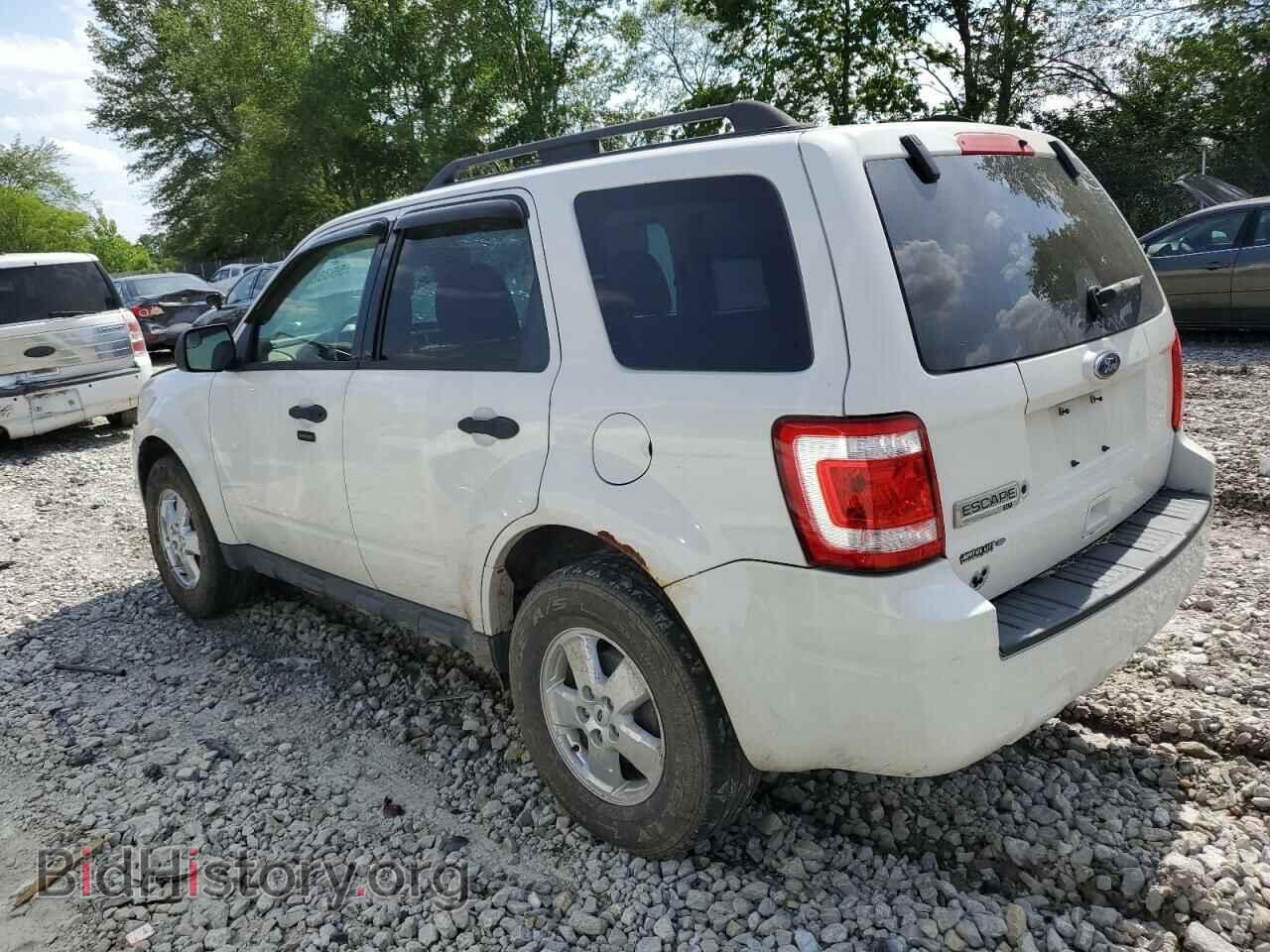 2010 FORD ESCAPE - VIN: 1FMCU0D77AKA95084 - Фото 2