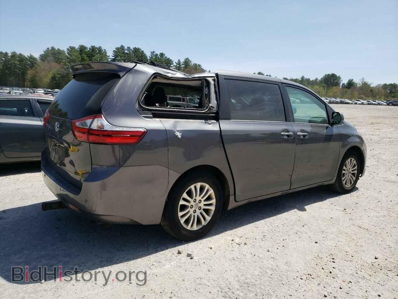 2017 TOYOTA All Models - VIN: 5TDYZ3DC9HS890943 - Фото 3