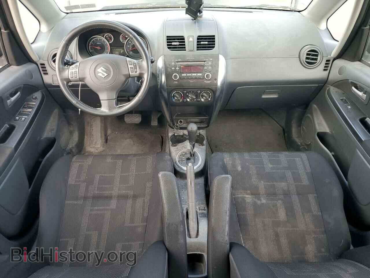 2011 SUZUKI SX4 - VIN: JS2YB5A33B6300950 - Фото 8