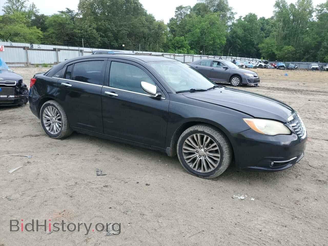 2011 CHRYSLER 200 - VIN: 1C3BC2FG0BN504588 - Фото 4