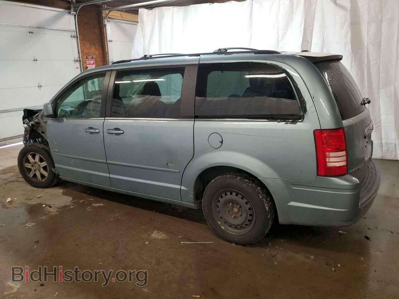 2008 CHRYSLER MINIVAN - VIN: 2A8HR54P58R833641 - Фото 2