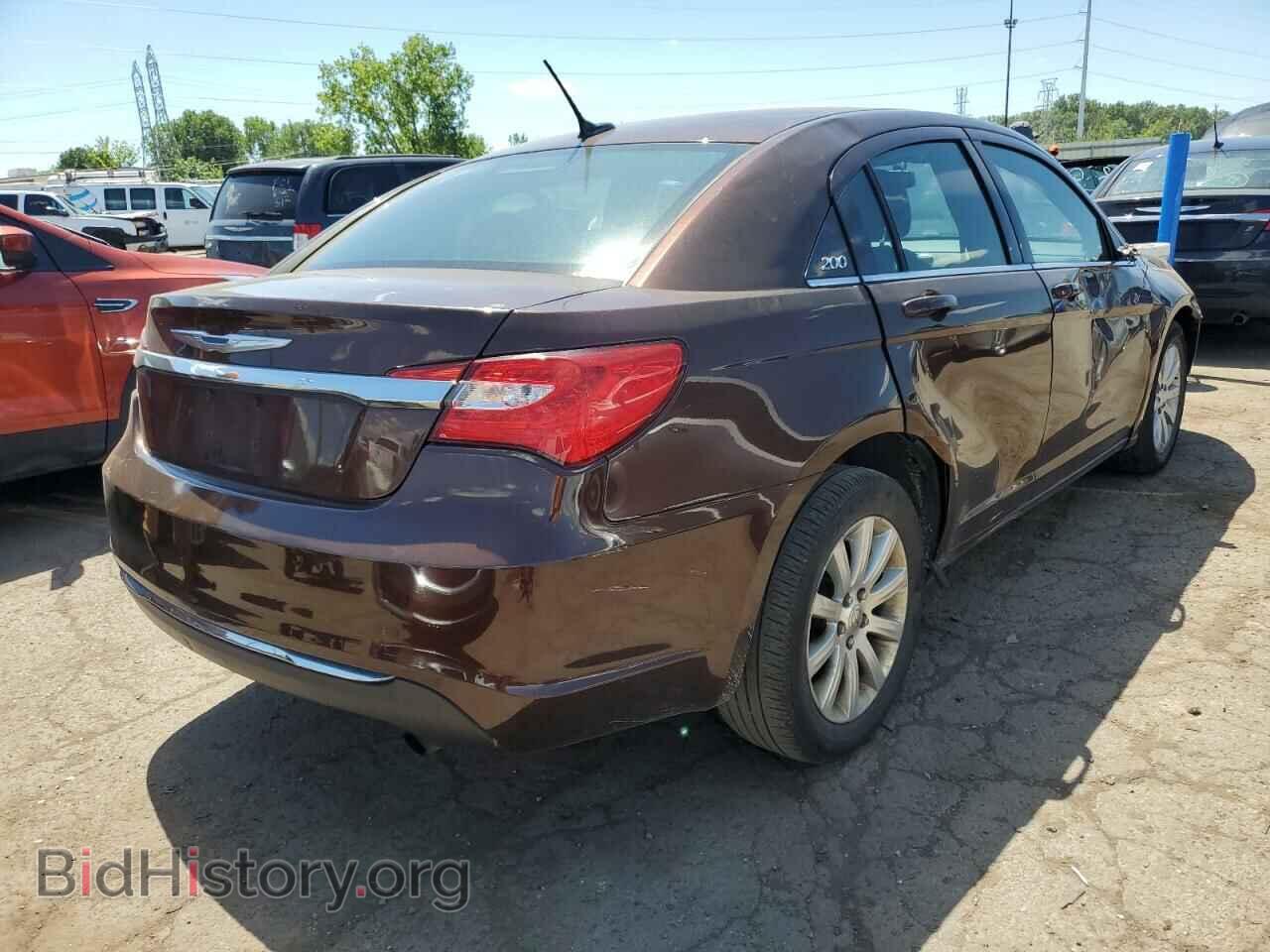 2013 CHRYSLER 200 - VIN: 1C3CCBAB2DN605537 - Photo 4
