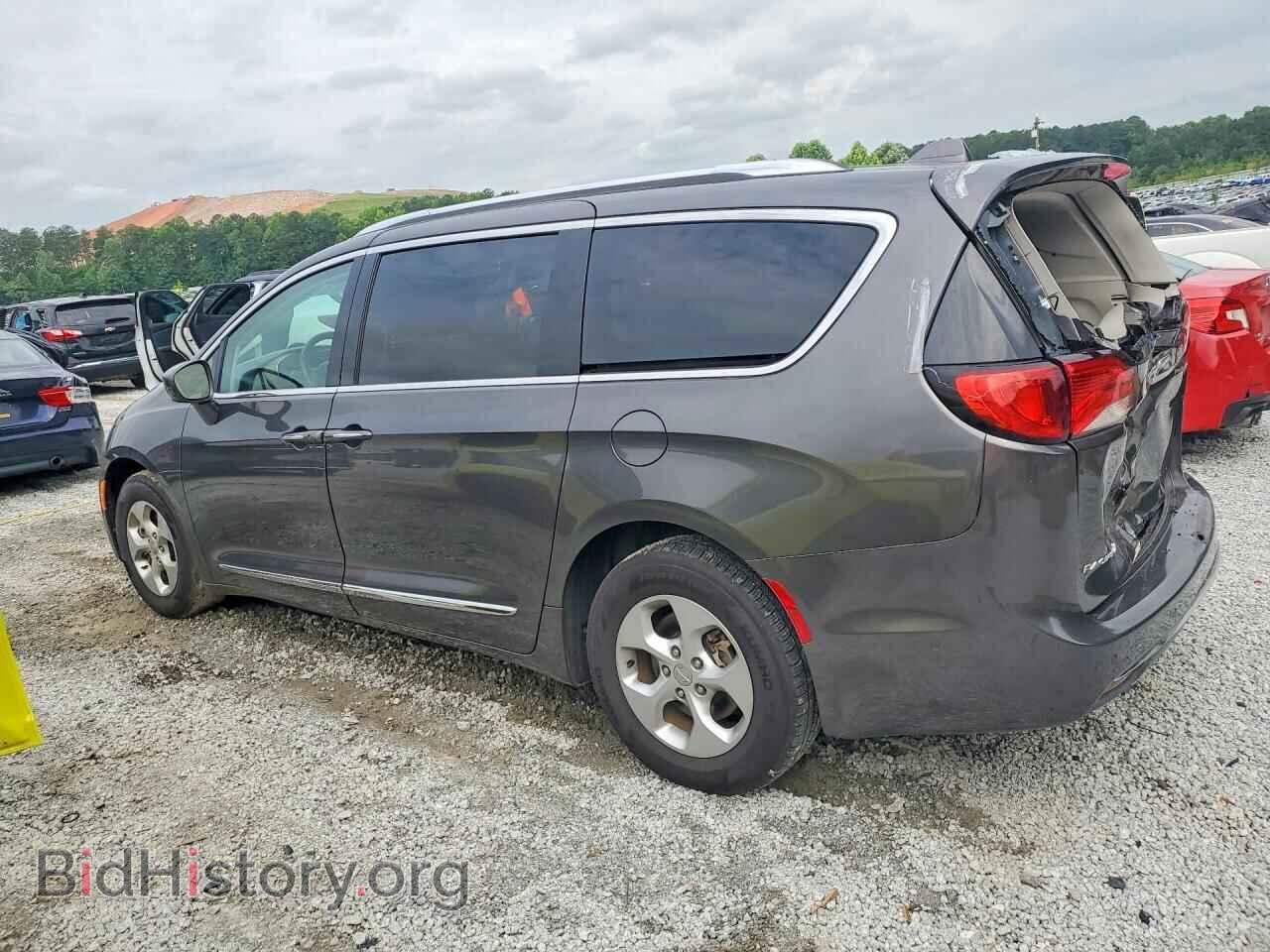 2017 CHRYSLER PACIFICA - VIN: 2C4RC1EG9HR543164 - Фото 2
