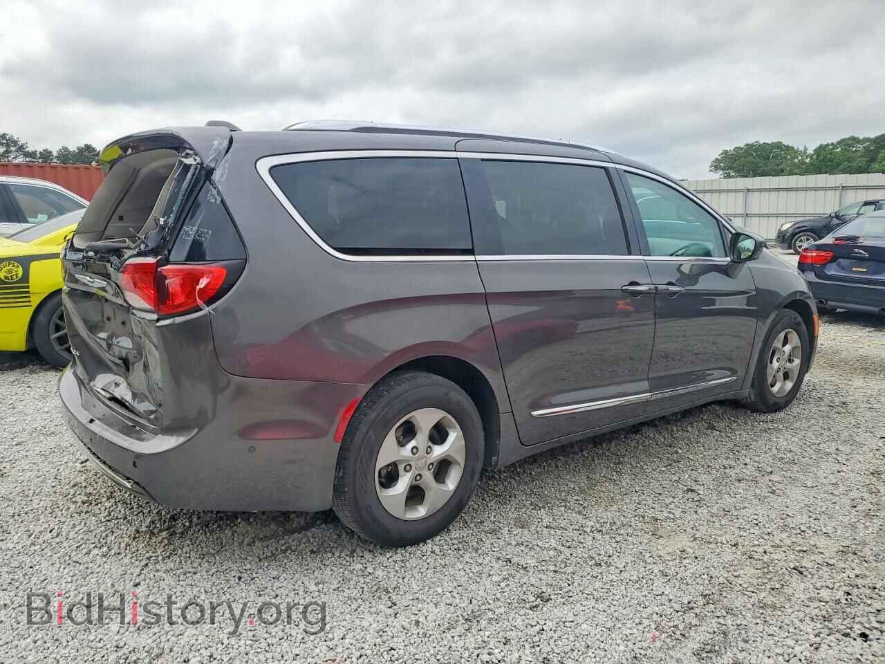 2017 CHRYSLER PACIFICA - VIN: 2C4RC1EG9HR543164 - Фото 3
