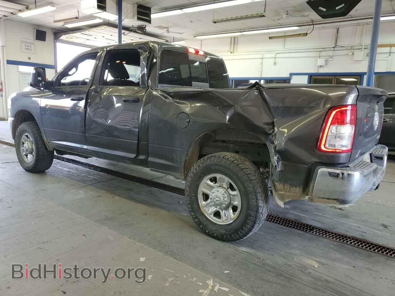 2024 RAM 2500 - VIN: 3C6UR5CJ1RG137232 - Фото 2
