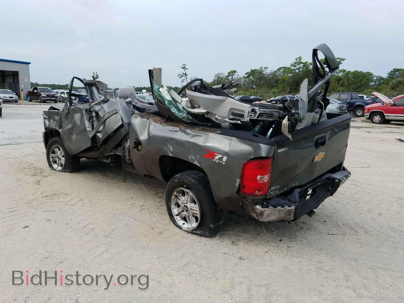 2011 CHEVROLET SILVERADO - VIN: 1GCRKSE31BZ302007 - Фото 3
