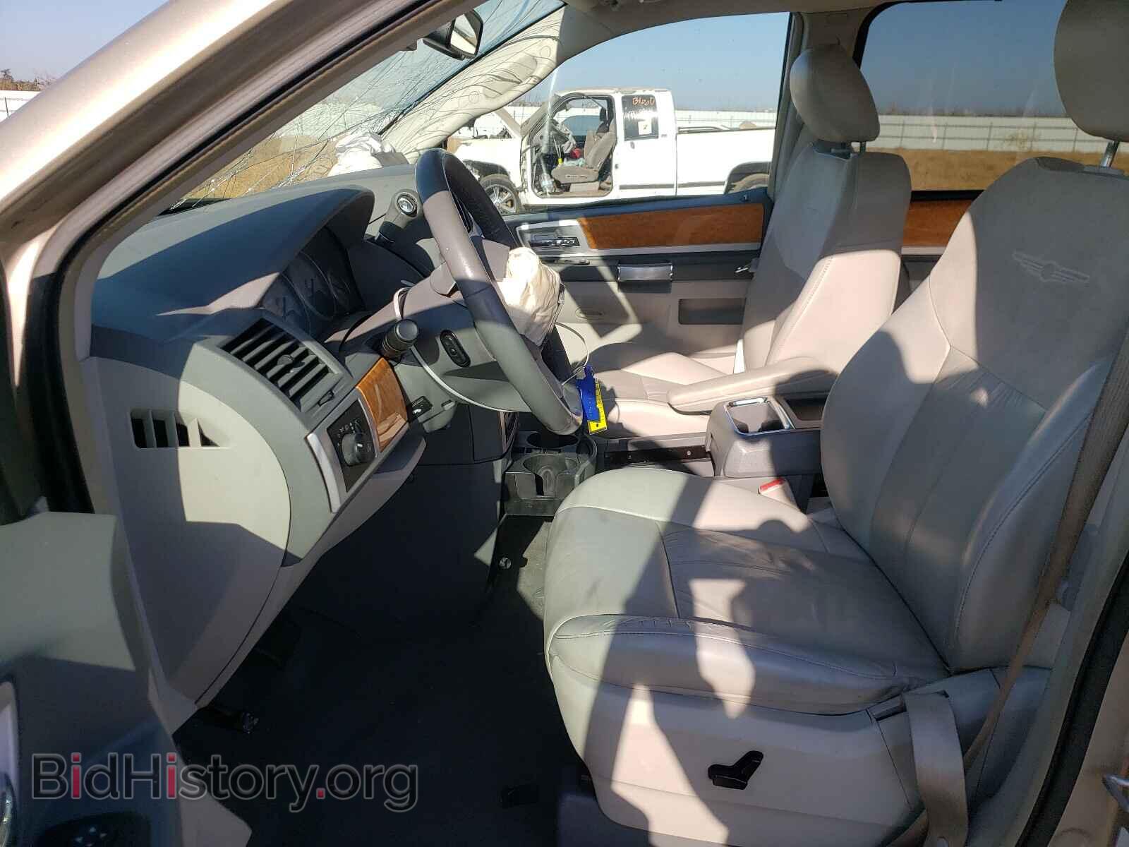 2009 CHRYSLER MINIVAN - VIN: 2A8HR64X79R630144 - Фото 5