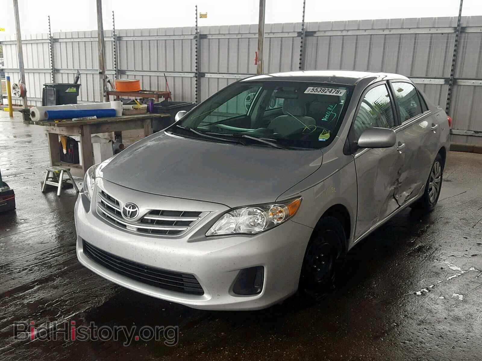 2013 TOYOTA COROLLA BA - VIN: 2T1BU4EE8DC941152 - Фото 2