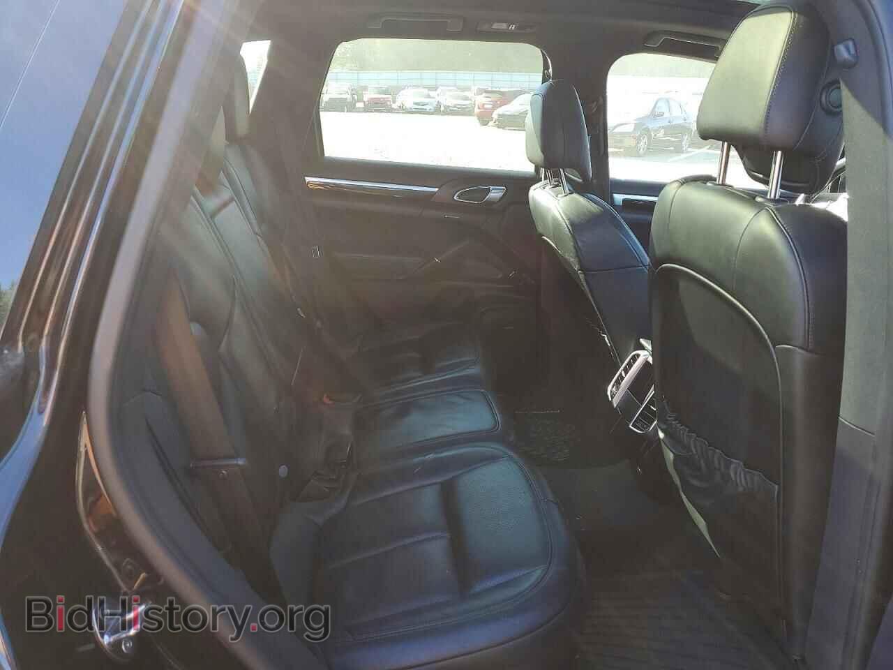 2016 PORSCHE CAYENNE - VIN: WP1AA2A24GLA04508 - Photo 10